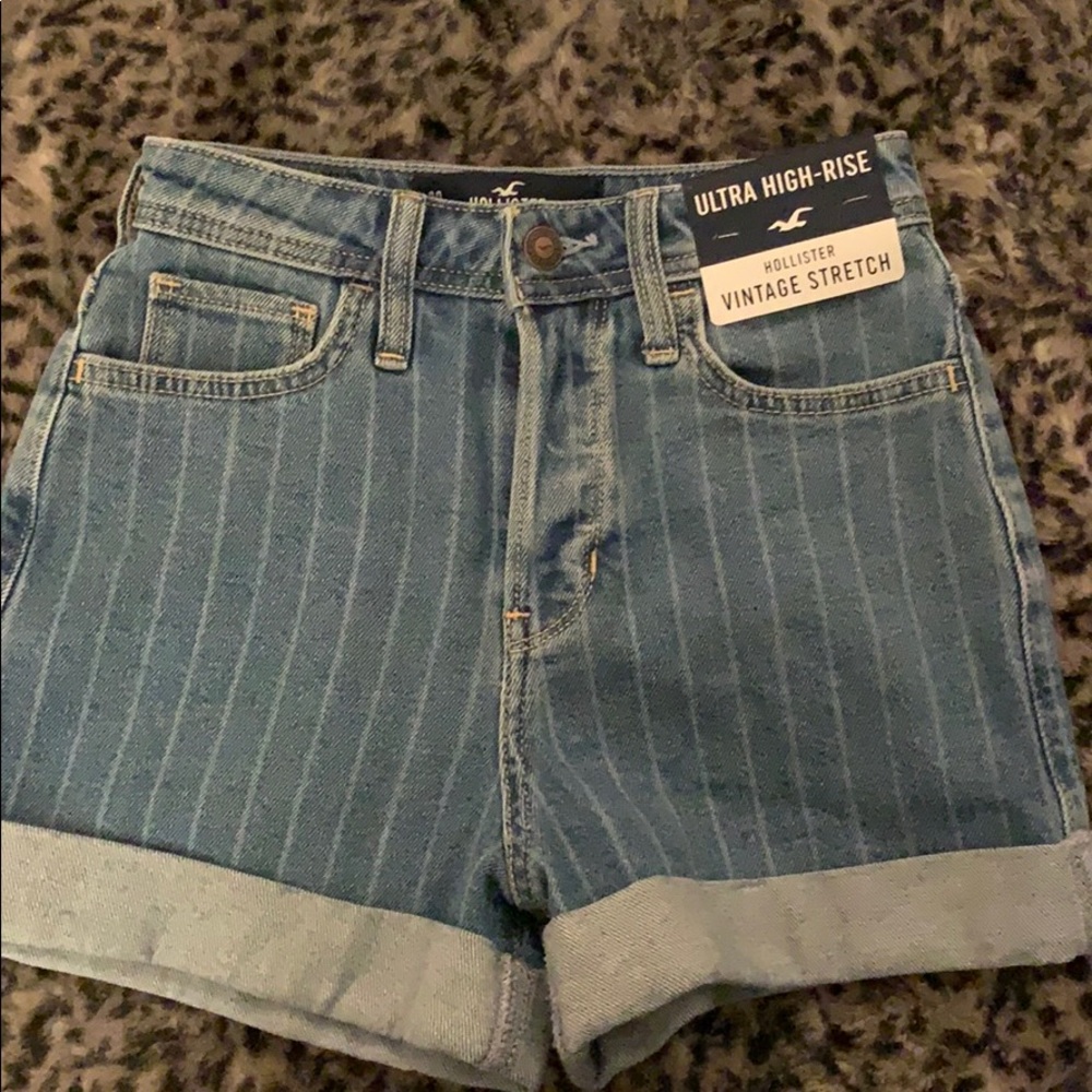 Hollister shorts
